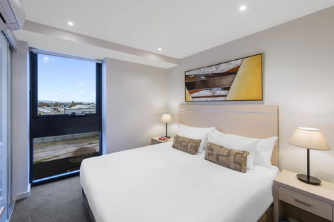 IStay Precinct Adelaide - Port Augusta Accommodation 1