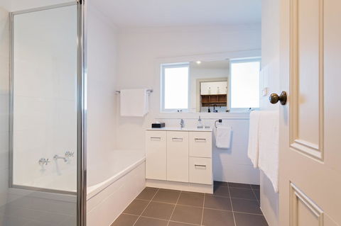 The Other House - Port Augusta Accommodation 19