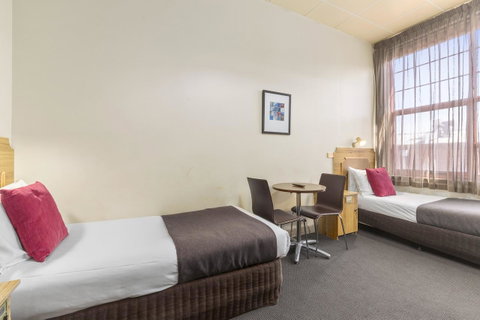 Adelaide Paringa - Port Augusta Accommodation 12