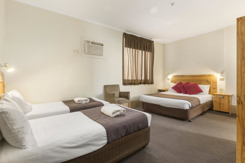 Adelaide Paringa - Port Augusta Accommodation 6