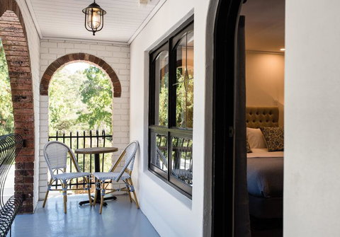 The Manor Basket Range - Port Augusta Accommodation 18