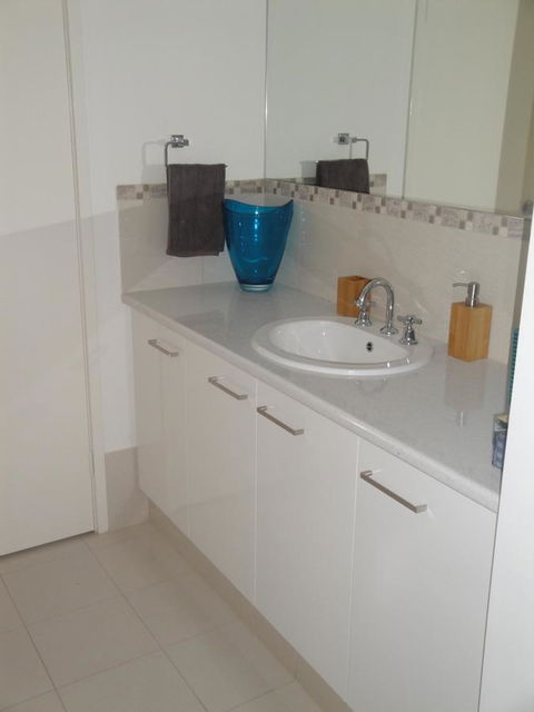 White Sands Retreat - Port Augusta Accommodation 8