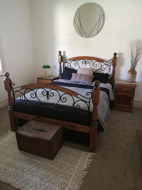 Hilda Anna's - Port Augusta Accommodation 21