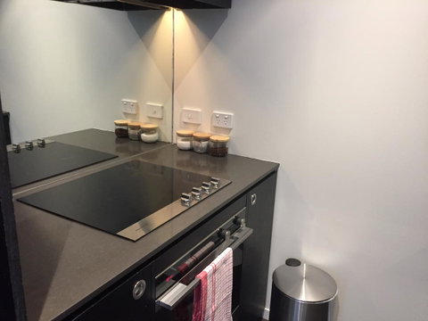 Tasha\'s Apartments On Warwick - Port Augusta Accommodation 14