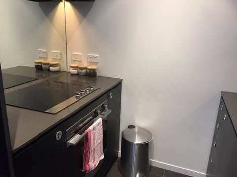 Tasha\'s Apartments On Warwick - Port Augusta Accommodation 13