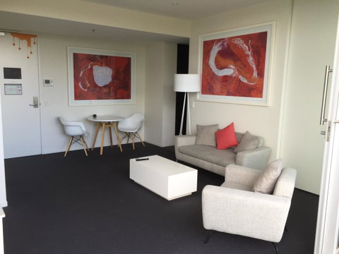 Tasha\'s Apartments On Warwick - Port Augusta Accommodation 40