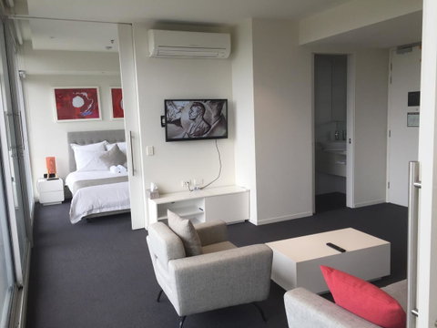 Tasha\'s Apartments On Warwick - Port Augusta Accommodation 6