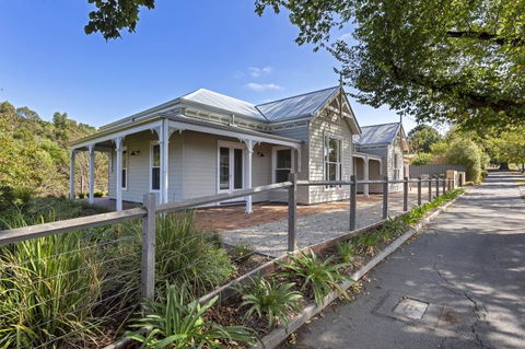 Grandview Accommodation - The Elm Tree Apartments - Port Augusta Accommodation 29
