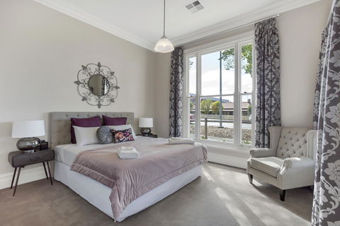Grandview Accommodation - The Elm Tree Apartments - Port Augusta Accommodation 9