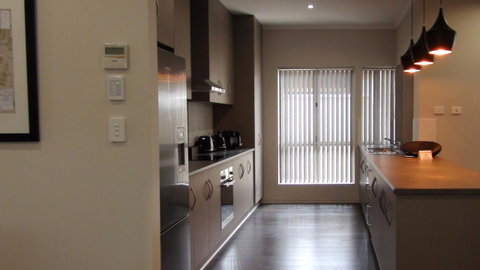 Casavino Luxury Villa - Port Augusta Accommodation 30