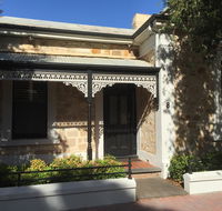 8 Osborne - Port Augusta Accommodation