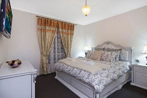 Hahndorf House B&B - Port Augusta Accommodation 3