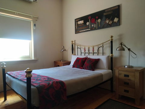 Glenelg Gateway Apartments - Port Augusta Accommodation 7