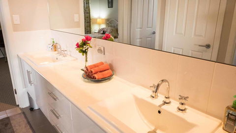 Rezare House Bed & Breakfast - Port Augusta Accommodation 21
