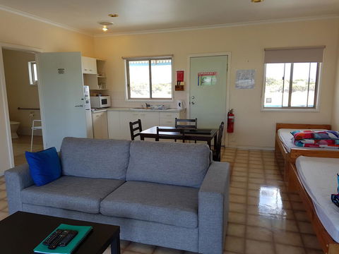 Marion Bay Holiday Villas - Port Augusta Accommodation 12