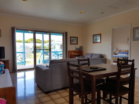 Marion Bay Holiday Villas - Port Augusta Accommodation 15
