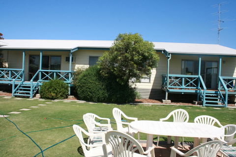 Marion Bay Holiday Villas - Port Augusta Accommodation 6