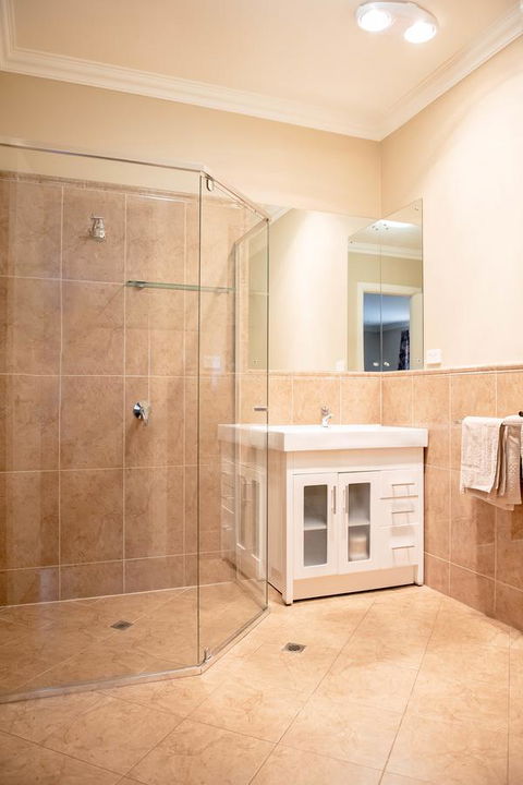 Whyalla Playford Apartments - Port Augusta Accommodation 4