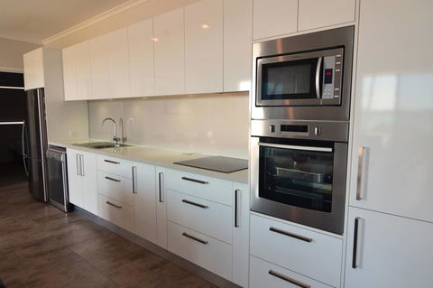 Beachview - Port Augusta Accommodation 12