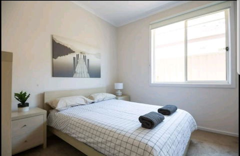 Belford Luxury * New * Clean * Cafes * Near CBD - Port Augusta Accommodation 8