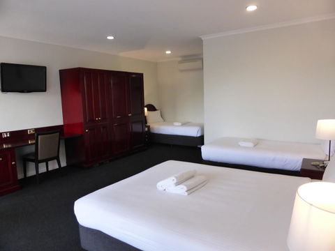 Hilton Beachfront Motel - Port Augusta Accommodation 35