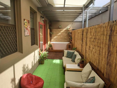 Diamond On Olive - Port Augusta Accommodation 0
