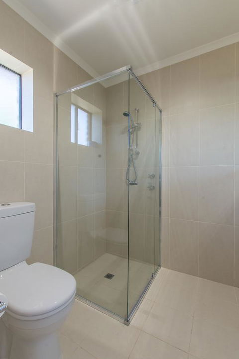 Mick O\'Sheas - Port Augusta Accommodation 23