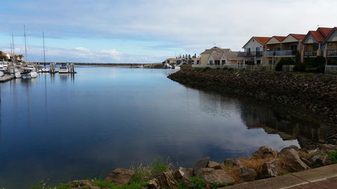 Townhouse On The Marina - Port Augusta Accommodation 14