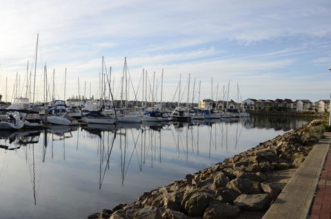Townhouse On The Marina - Port Augusta Accommodation 13