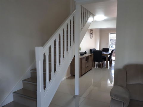 Townhouse On The Marina - Port Augusta Accommodation 3