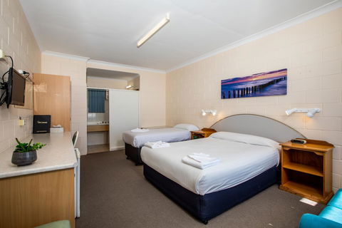 Blue Seas Motel - Port Augusta Accommodation 3