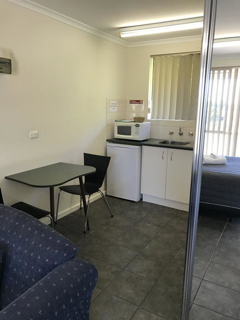 Robetown Motor Inn & Apartments - Port Augusta Accommodation 42