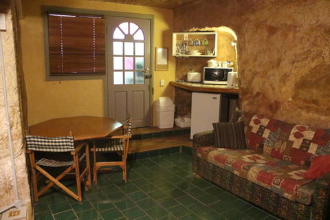 The Underground Motel - Port Augusta Accommodation 1
