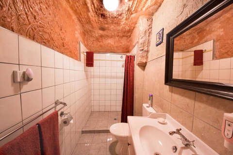 The Underground Motel - Port Augusta Accommodation 7