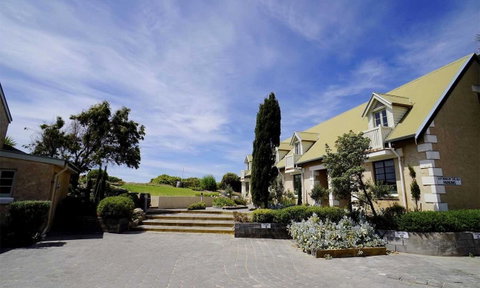 Caledonian Inn - Port Augusta Accommodation 0