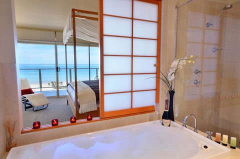 Adelaide Luxury Beach House - Port Augusta Accommodation 10