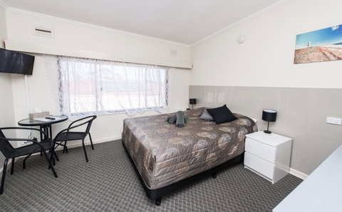 Blue Lake Motel - Port Augusta Accommodation 7
