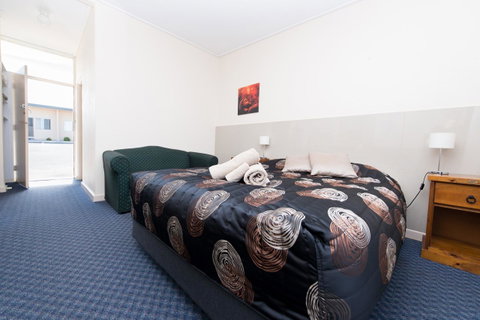 Blue Lake Motel - Port Augusta Accommodation 13