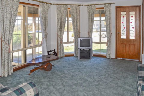 Baywatch - Port Augusta Accommodation 2