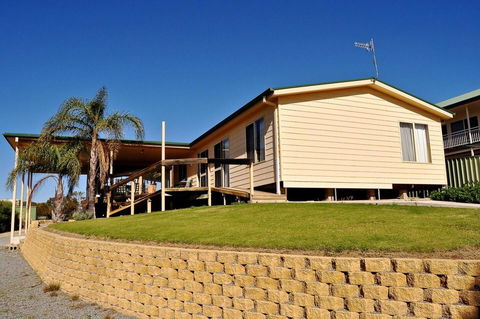 Baywatch - Port Augusta Accommodation 14