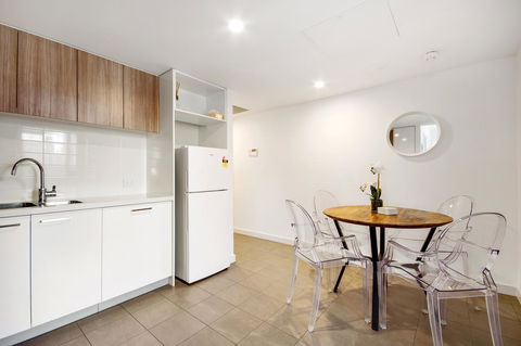 Swainson On Grote - Port Augusta Accommodation 22