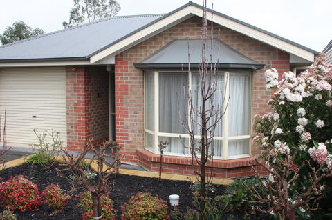 C And C Tanunda - Port Augusta Accommodation 3