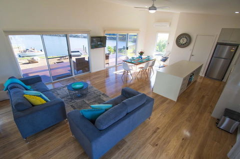 Villa Serra - Port Augusta Accommodation 1