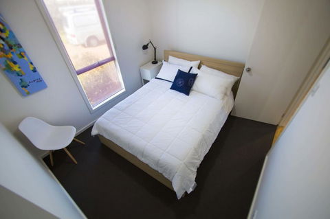 Villa Serra - Port Augusta Accommodation 9