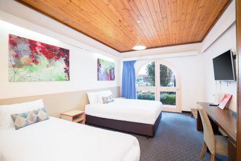 Nightcap At Federal Hotel Mt Gambier - Port Augusta Accommodation 0
