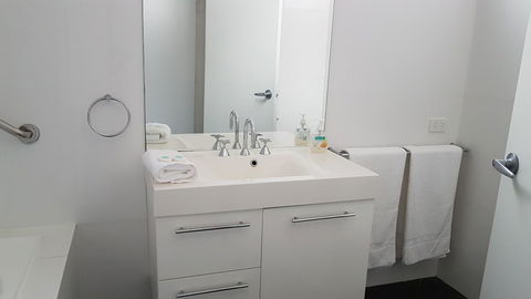 2 Austinmer Studio - Port Augusta Accommodation 6