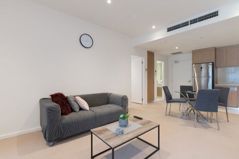 Ther-Rich 2Brm CBD Apartment - Port Augusta Accommodation 32