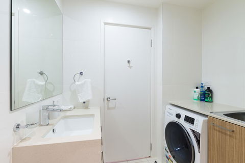 Ther-Rich 2Brm CBD Apartment - Port Augusta Accommodation 28
