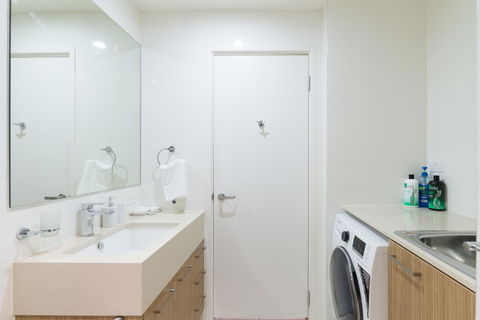 Ther-Rich 2Brm CBD Apartment - Port Augusta Accommodation 30