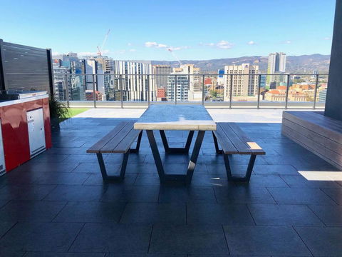 CENTRAL ESCAPE 2 BEDROOM @ ADELAIDE CBD - Port Augusta Accommodation 17